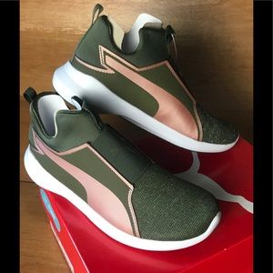 PUMA Rebel Mid Gleam Jr Olive Night Rose Gold 6.5C Slip On